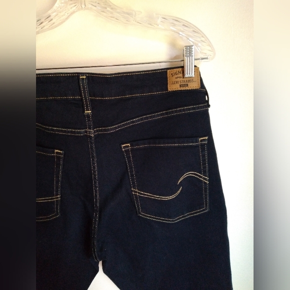 NWOT Levi's skinny stretch jeans - Picture 7 of 15